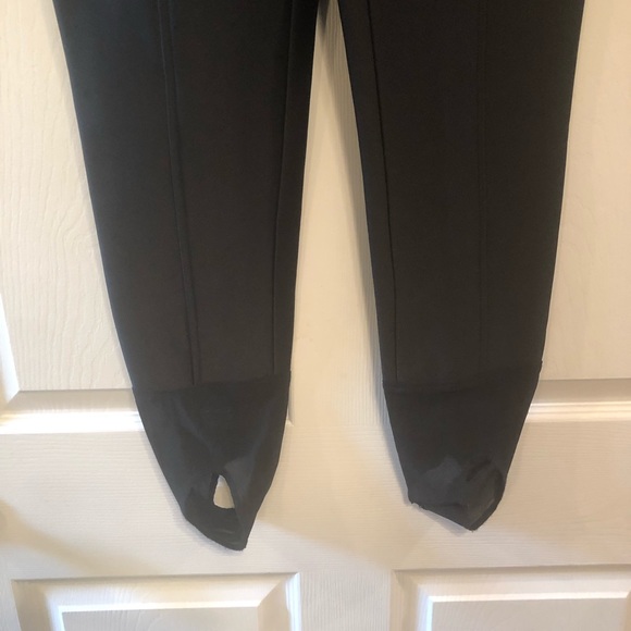 Descente Woman’s Ski Pants - Picture 5 of 16